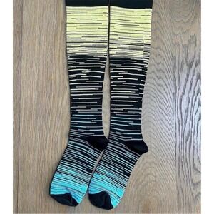 New! 2 pairs of compression socks size small/medium